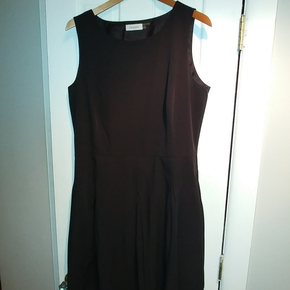 Sleeveless Black Dress -